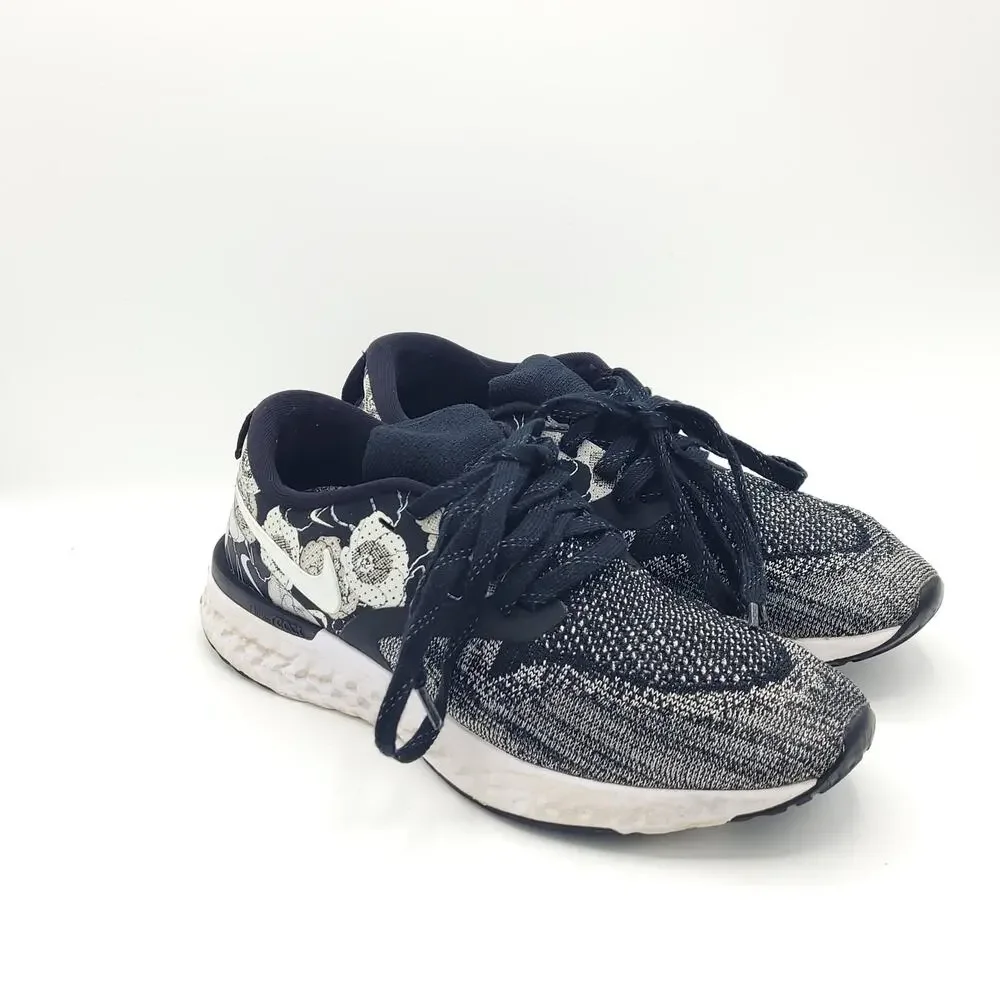 Nike Odyssey React 2 Flyknit Floral Black White AV6258-001 women's size 8.5